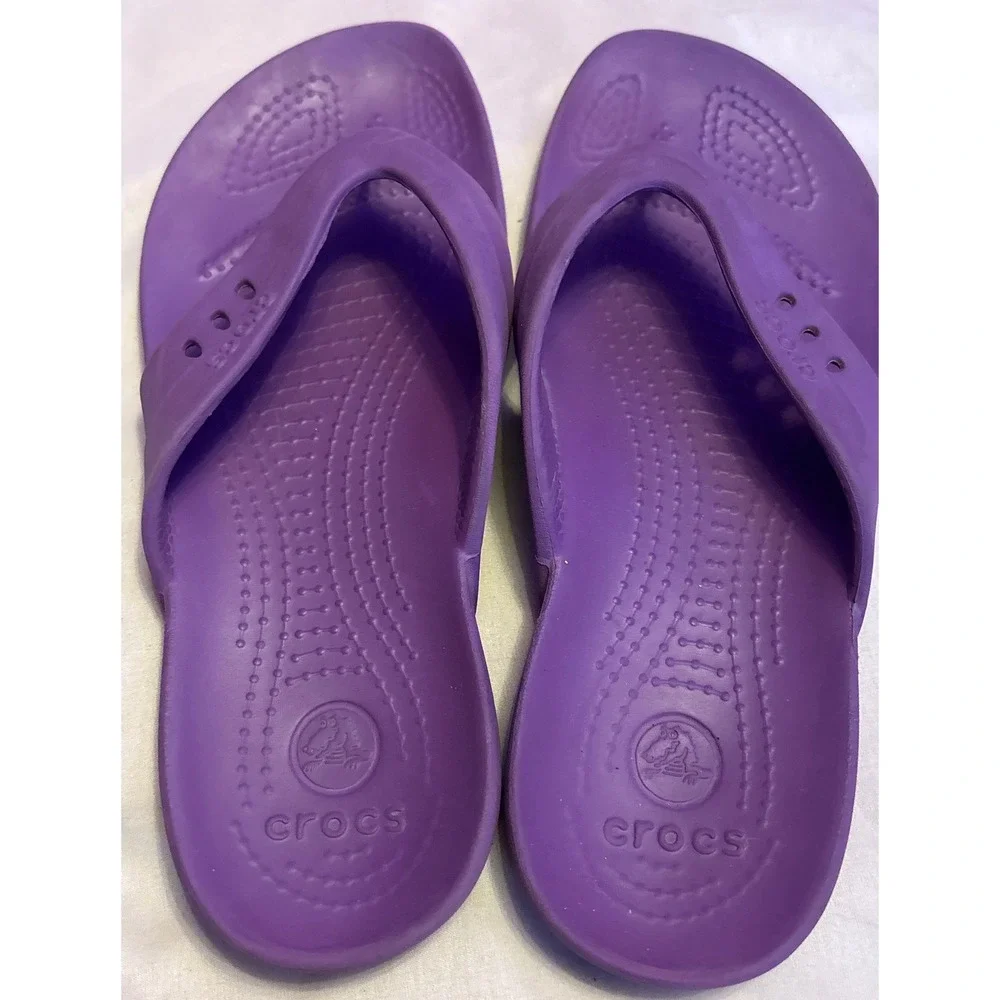 Crocs Women's Purple Flip Flop Sandals, Size 8